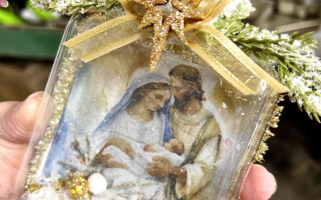 DIY Clear Ornaments with The Christmas Story Napkin Bundle