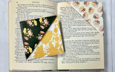 How to Make Easy Corner Page Marks from Paper and Fabric